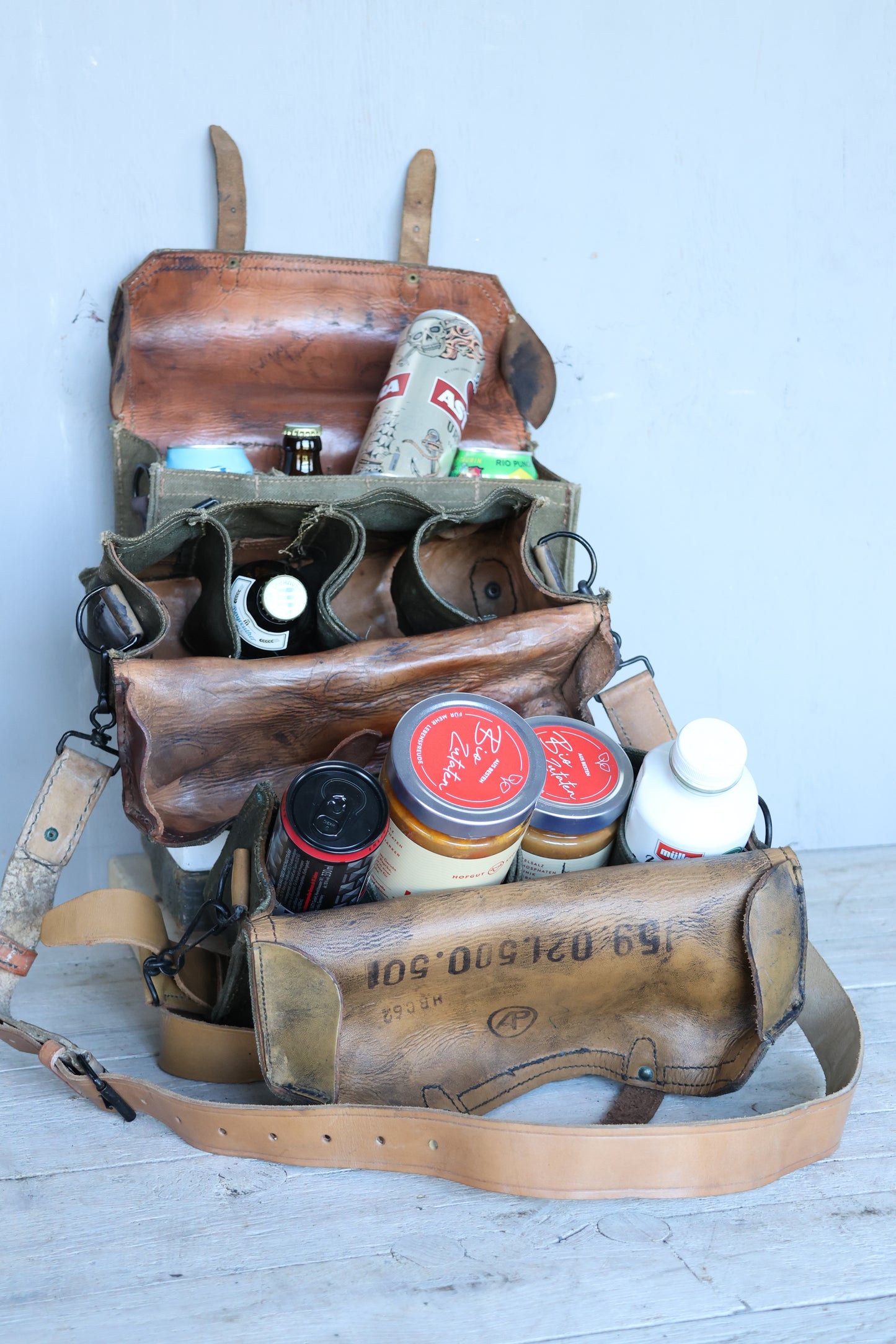 Umhängetasche, Tasche mit Quergurt, Vintage Tasche, Männerhandtasche, Alte Armeetasche