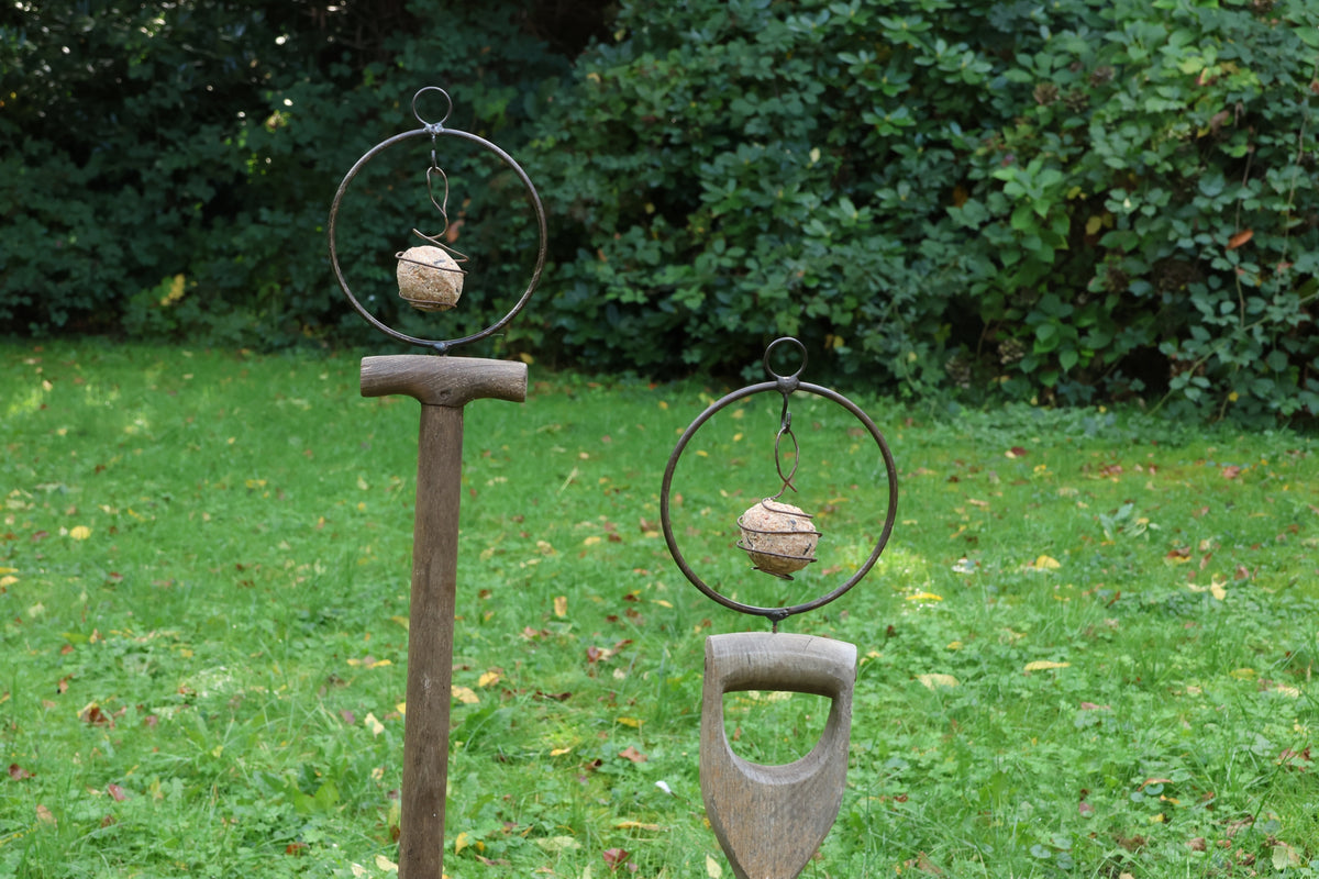 Meisenknödelring zum aufschrauben, Futterspirale zum schrauben, Futterring mit Schraube