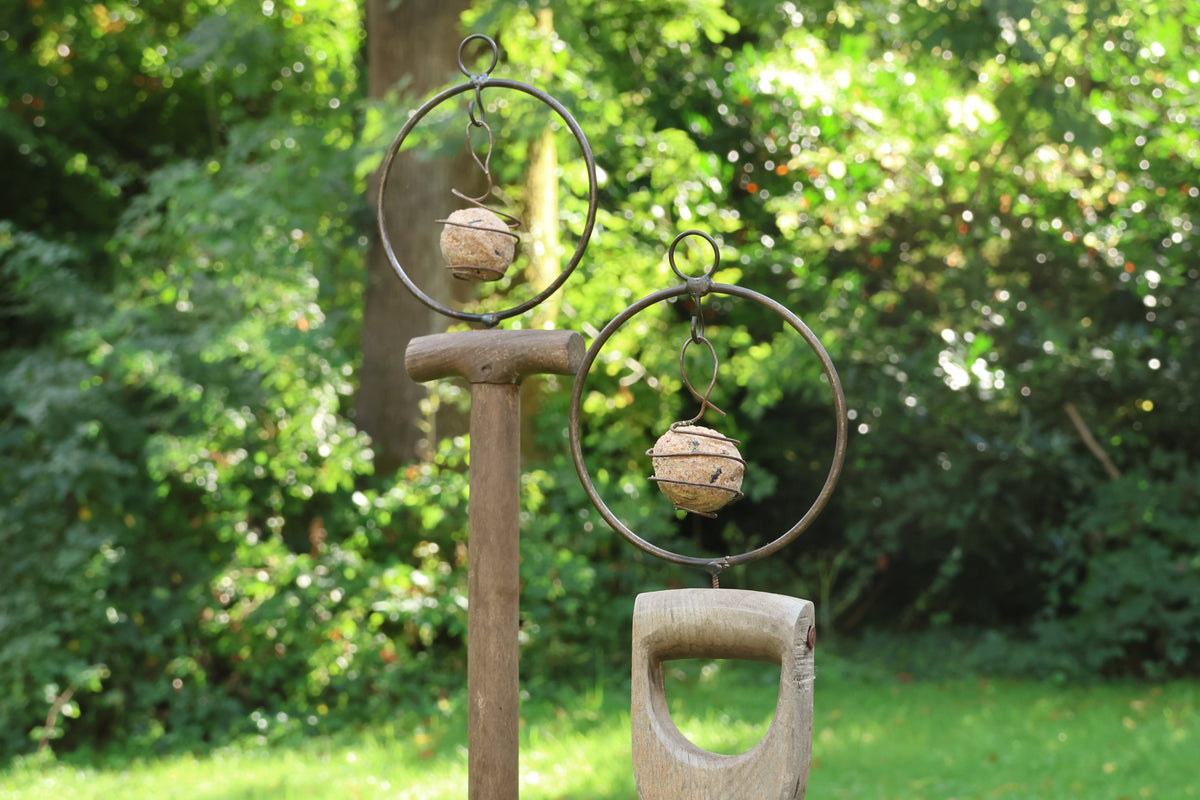 Meisenknödelring zum aufschrauben, Futterspirale zum schrauben, Futterring mit Schraube