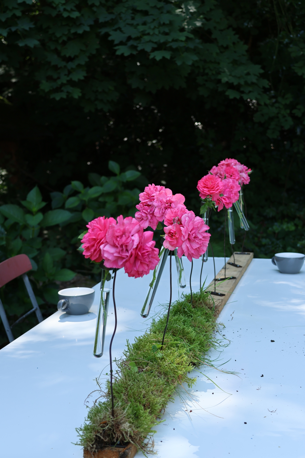 Vase ohne Glas, Reagenzglashalter zum anschrauben,  DIY Vase zum Anschrauben, Blumenvase für drinnen und draussen, 