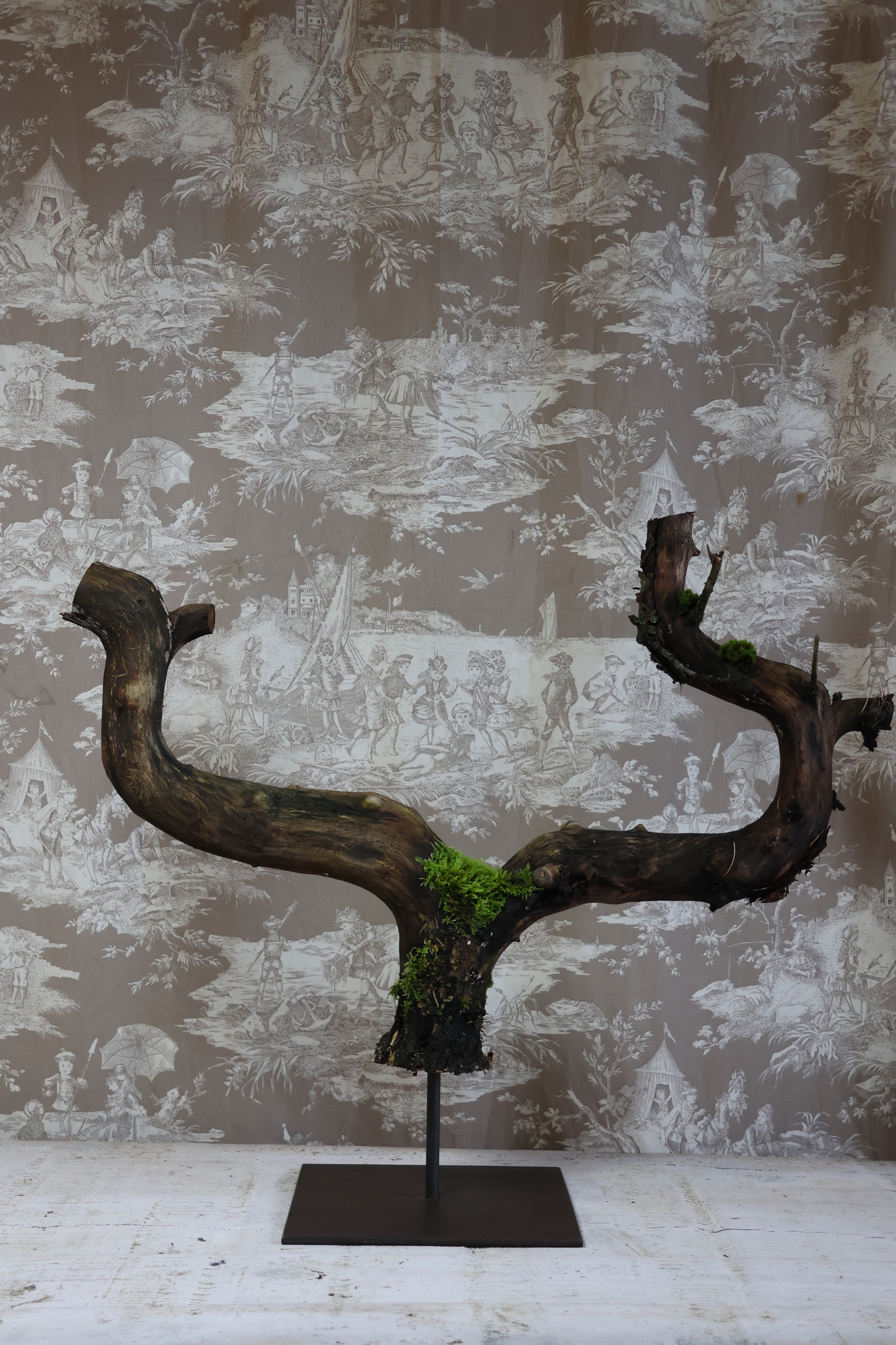 Skulpturensockel 25 x 25 cm, Skulpturenständer, Museumssockel, Standfuß für Objekte, Metallfuß für Holz, Maskenständer, Statuenständer, Objektständer